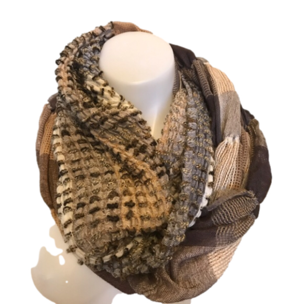 Soft Infinity Scarf